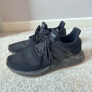 Adidas Men's Black Running Shoes Size 11.5